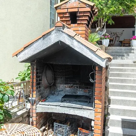 Skeva Apartment