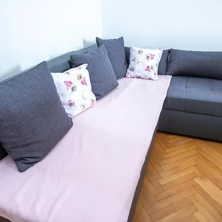 Skeva Apartment