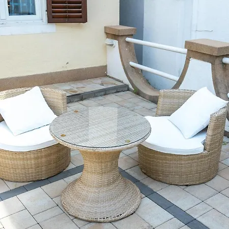 Skeva Apartment